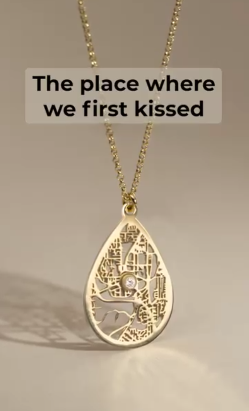 Map Necklace static ad